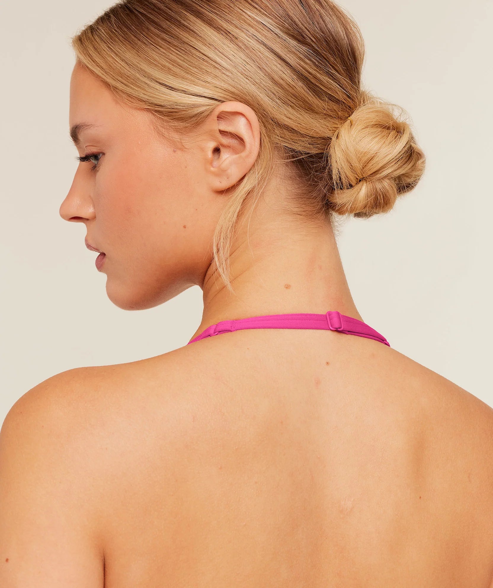 MINIMAL HALTERNECK BRA