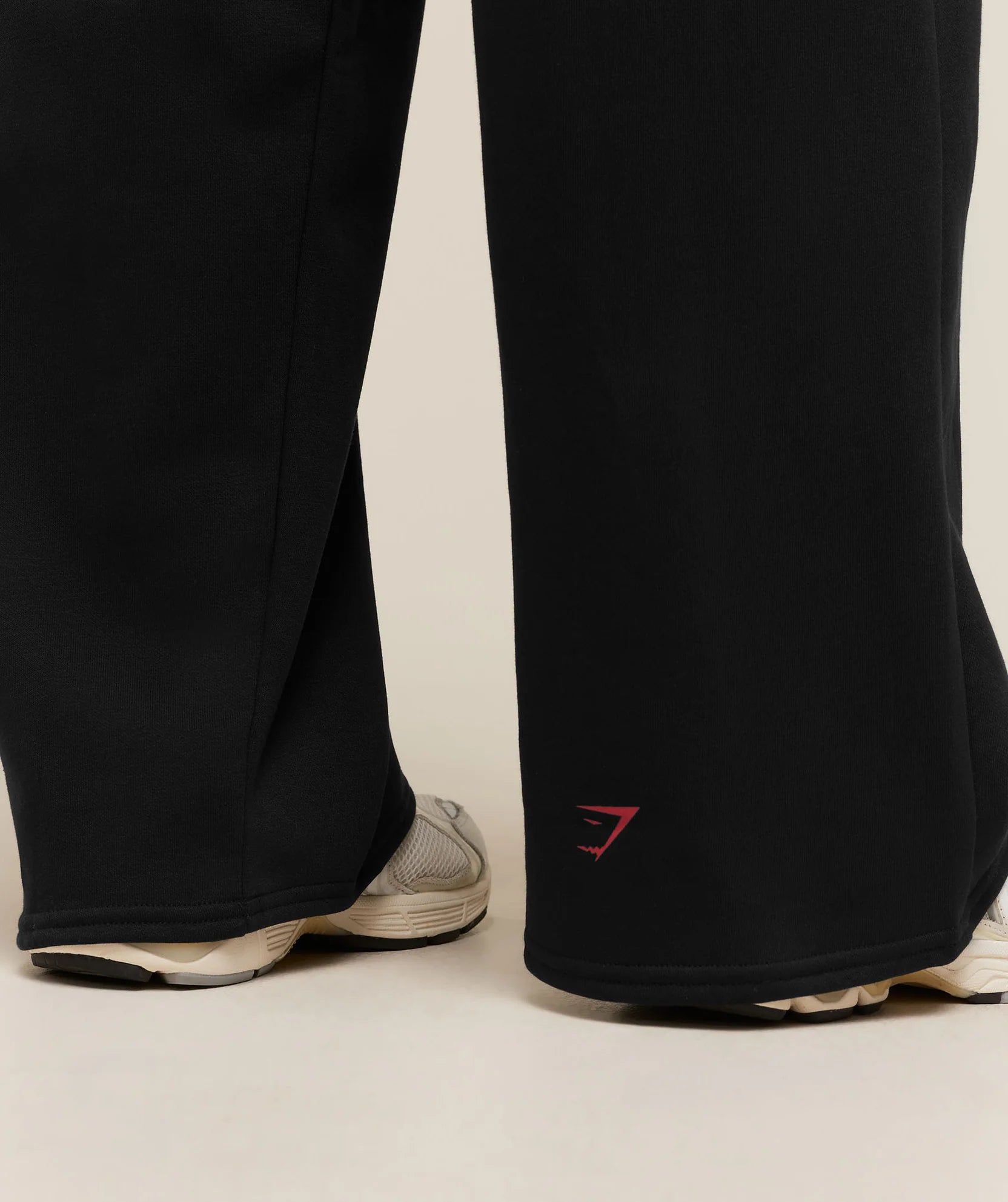 LOCKED IN GRAPHIC JOGGER