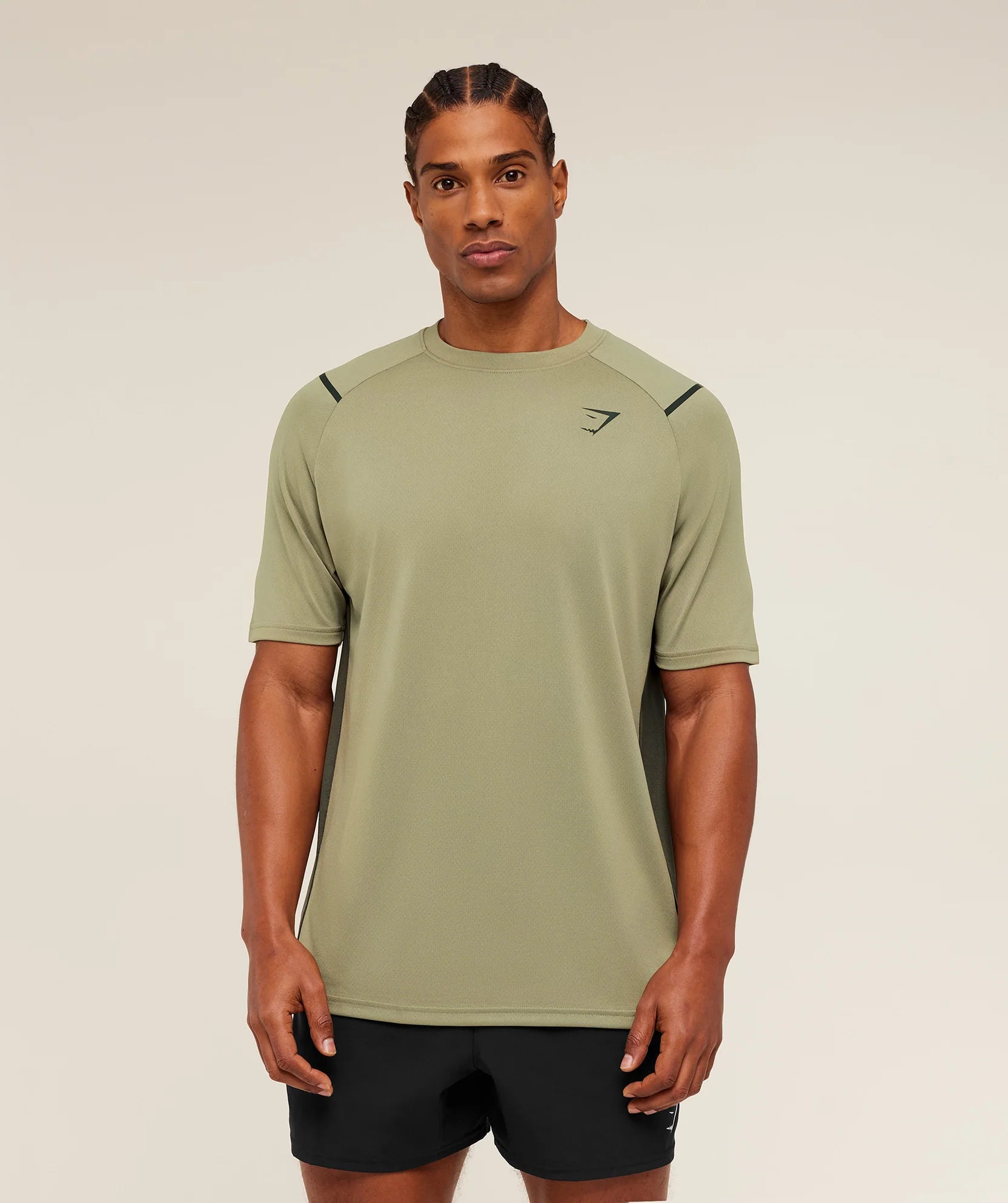 Arrival Contrast T-Shirt