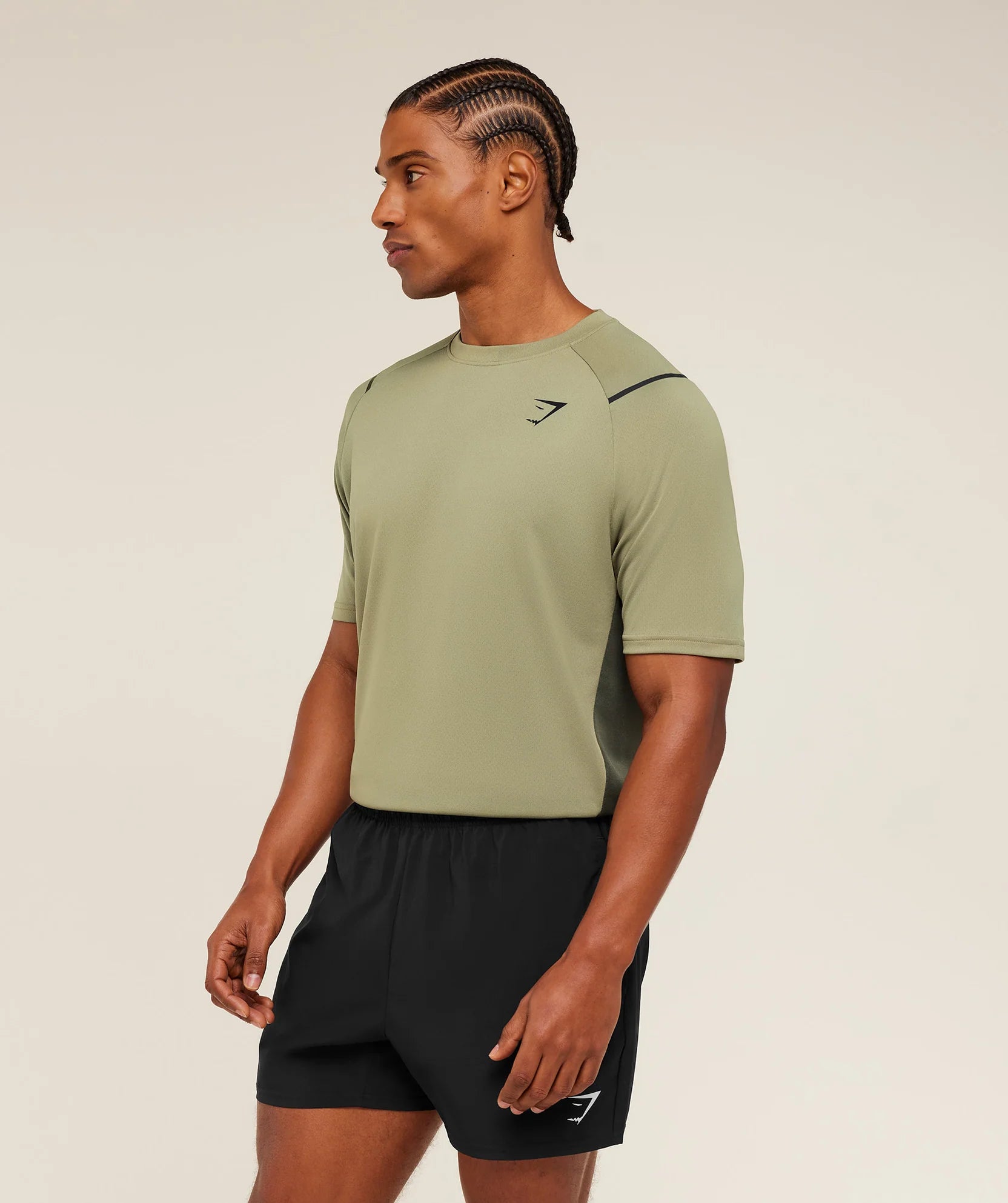 Arrival Contrast T-Shirt