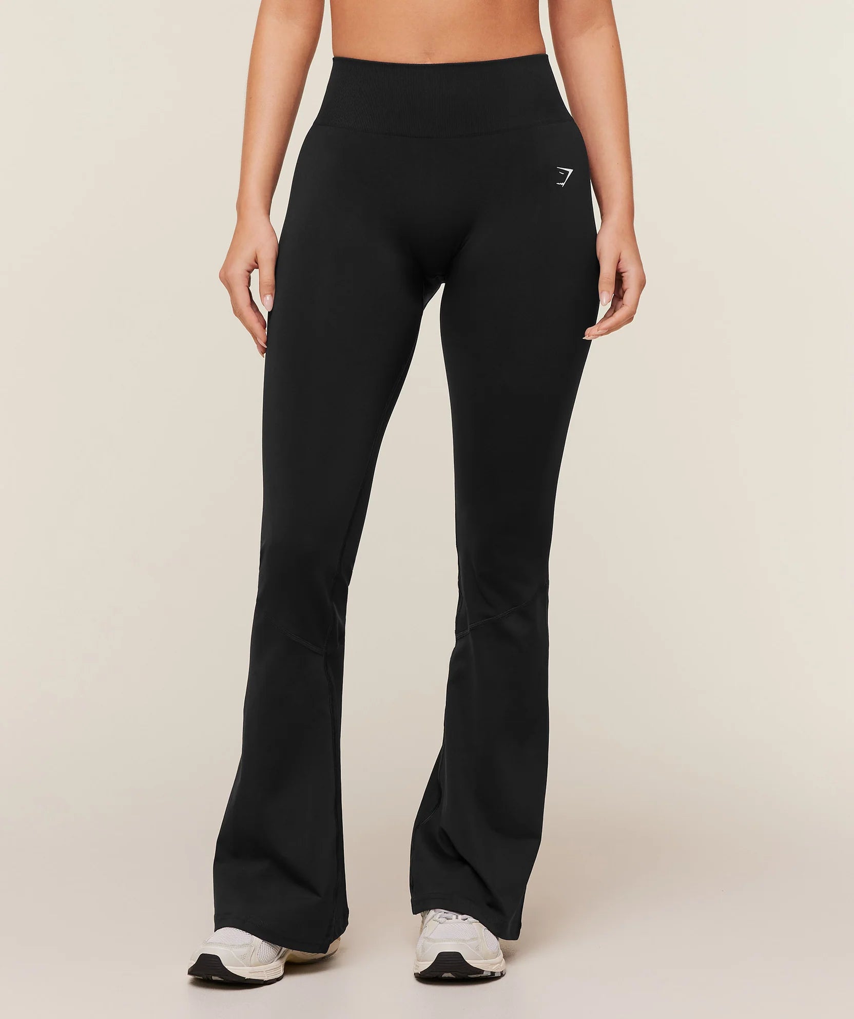 Everyday Seamless Flared Legging 2.0