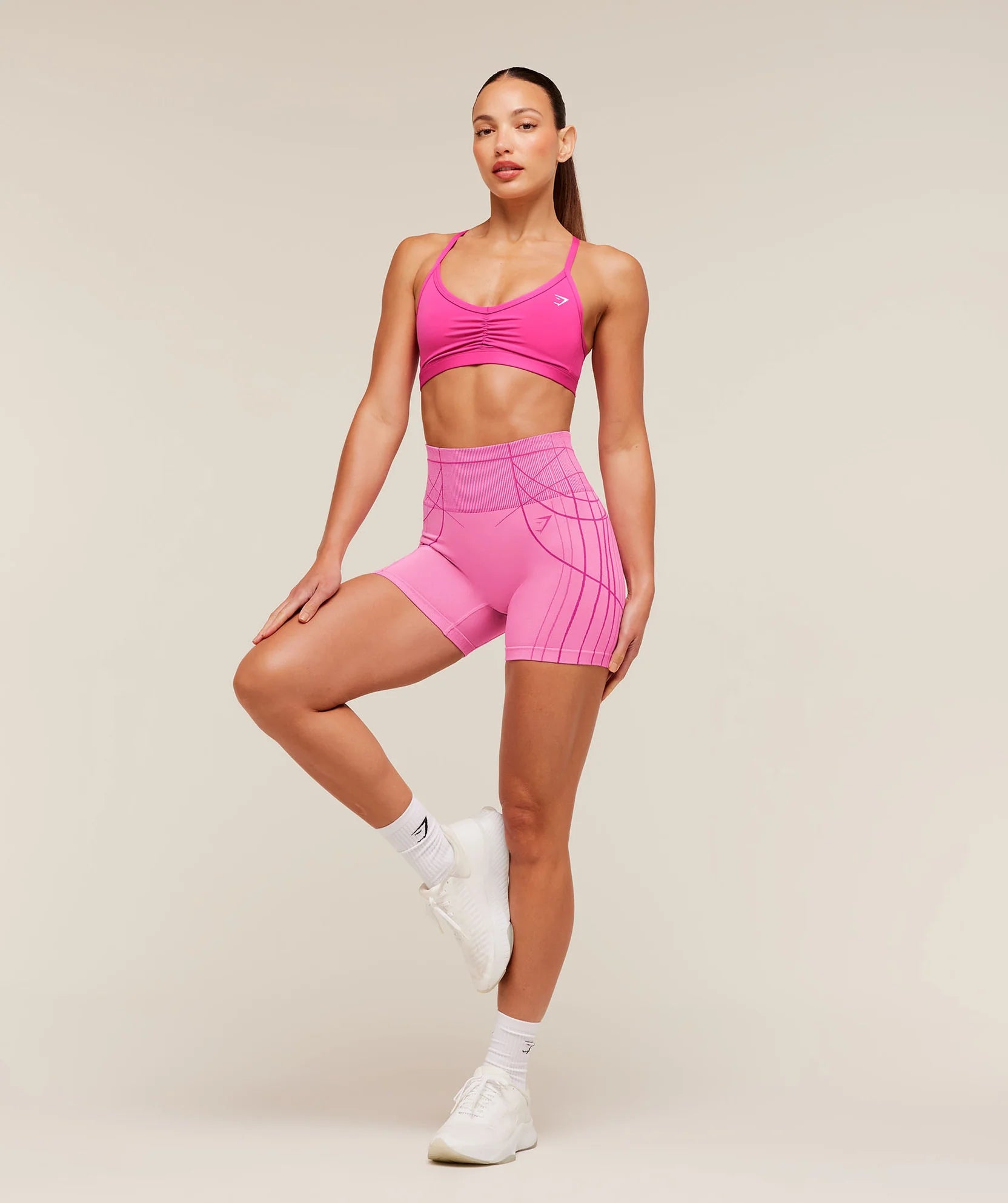 RUCHED STRAPPY SPORTS BRA