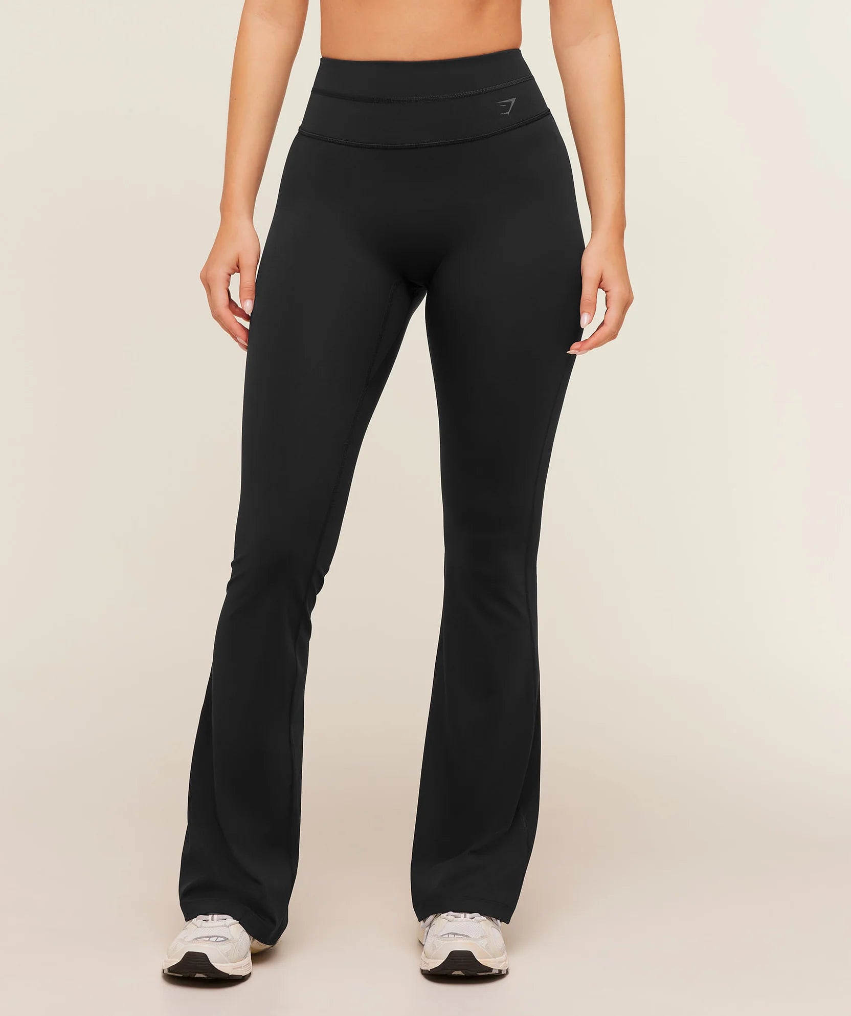 Form Flared Leggings