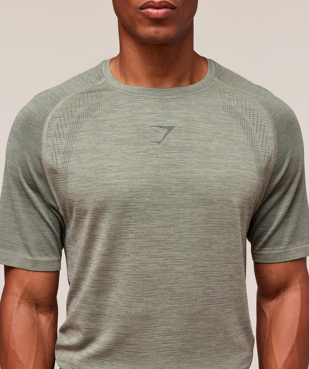 Versatile Seamless T-Shirt