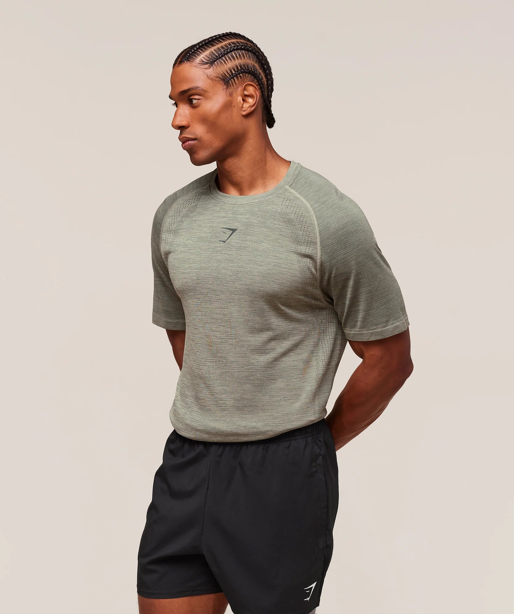 Versatile Seamless T-Shirt