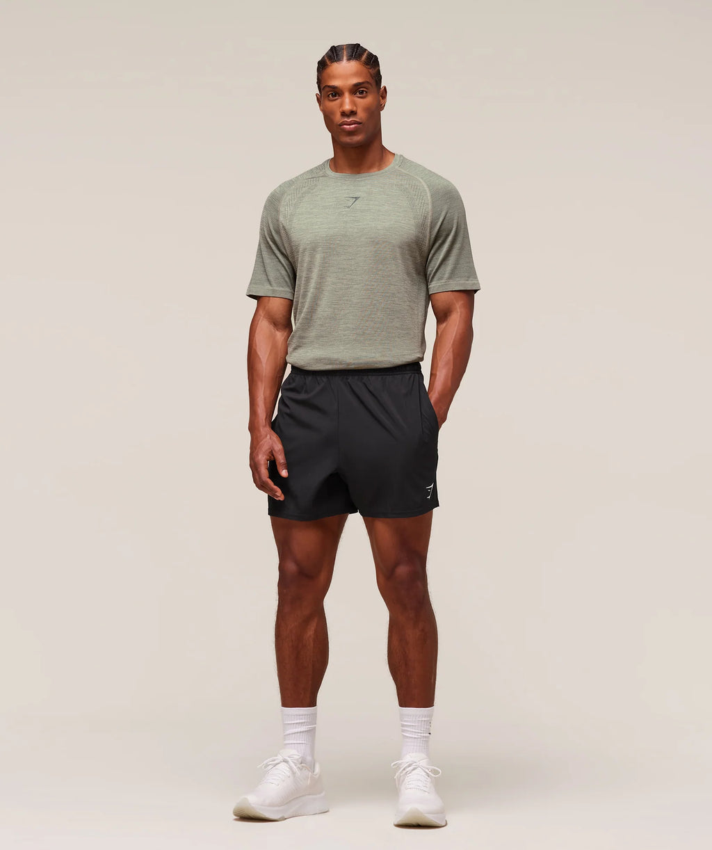 Versatile Seamless T-Shirt