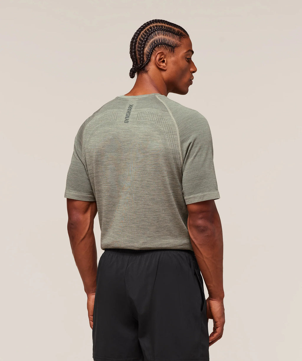 Versatile Seamless T-Shirt