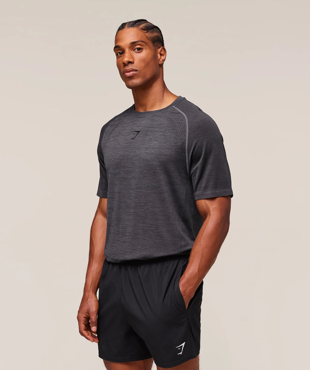 Versatile Seamless T-Shirt