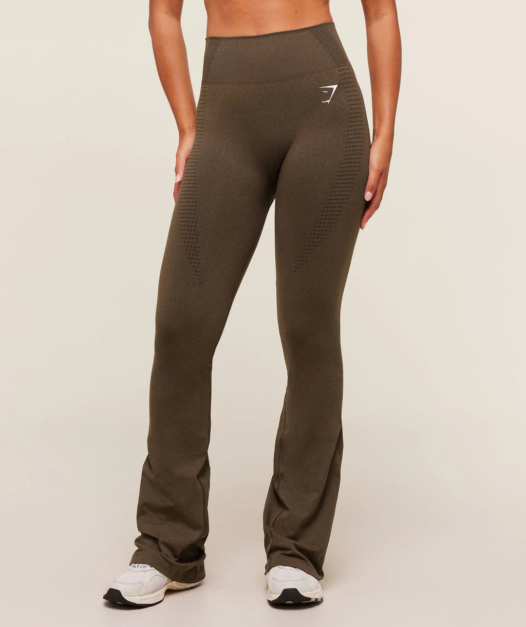 Vital Soft Flared Legging
